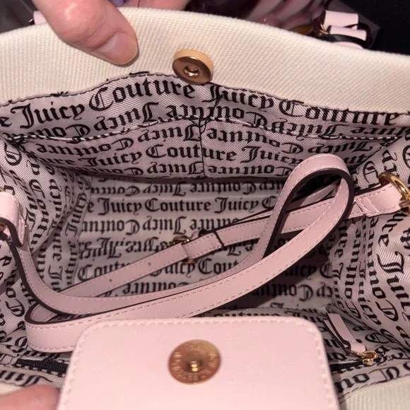 Juicy Couture Berry Sweet Mini Bag Cream & Pink Strawberry Charm Satchel - Picture 8 of 9